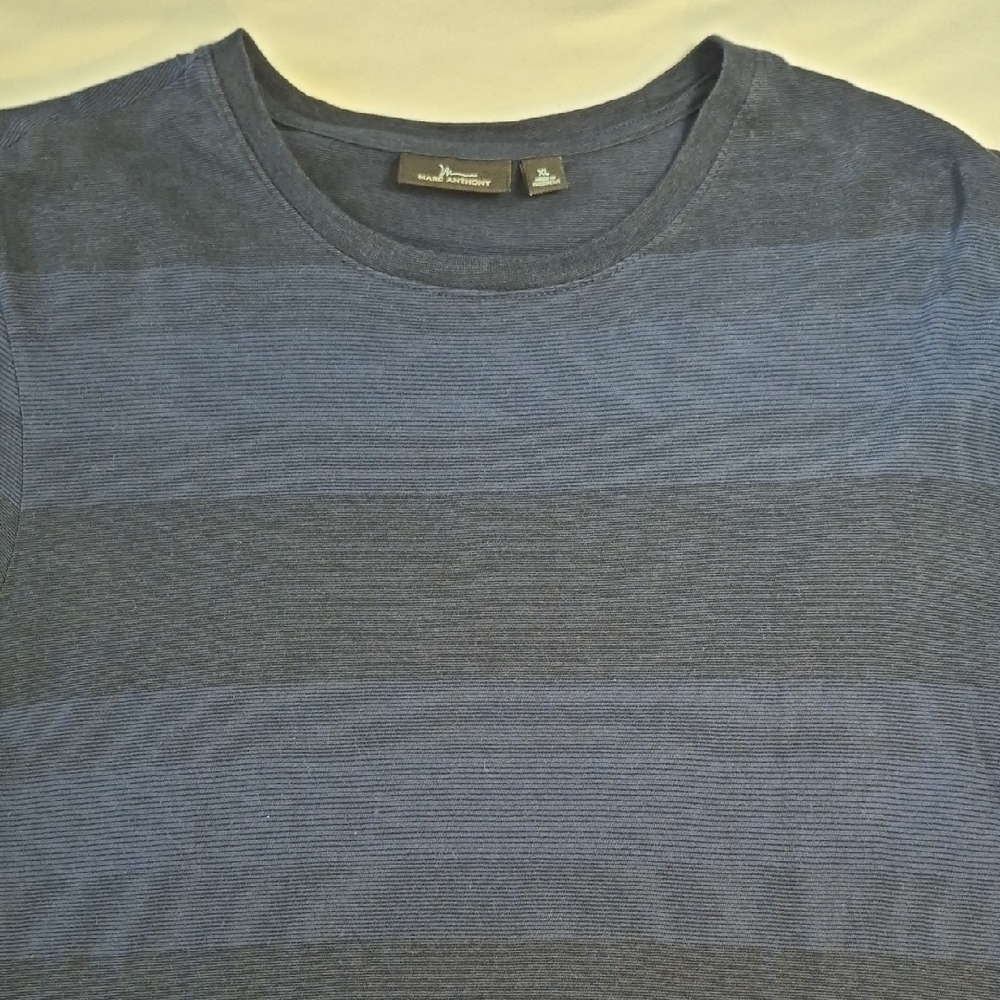 Marc Anthony Navy Blue Knit T Shirt. Mens. XL  New Condition